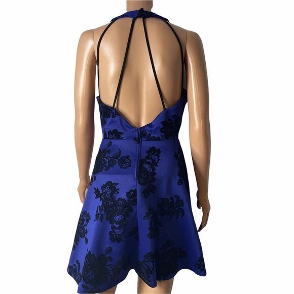 B Darlin dress Flocked Velvet Floral Fit & Flare mini SZ 11/12 black/blue skater - Picture 6 of 16